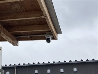 茨城県稲敷郡阿見町 家庭用防犯カメラ設置2台、LAN工事2