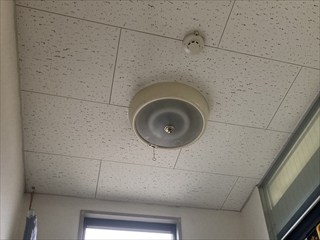 茨城県取手市 ビル 照明交換工事1