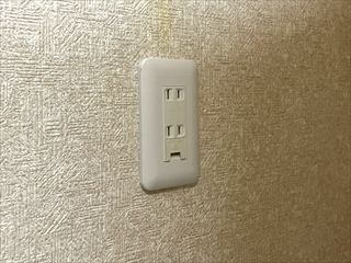 千葉県柏市 家庭用コンセント交換＋コンセントプラグ交換工事4