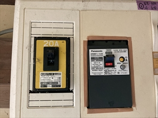 茨城県利根町 分電盤移設+配線敷設・照明+スイッチ撤去工事2