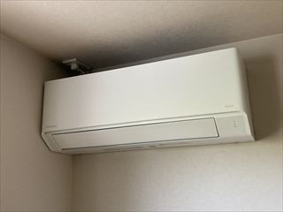 千葉県流山市 家庭用エアコン＋アンテナ設置工事2