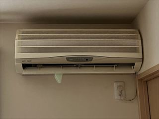 茨城県取手市　家庭用エアコン交換工事3