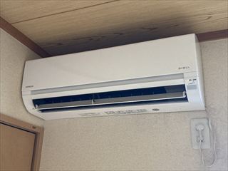 茨城県守谷市　家庭用エアコン交換工事3