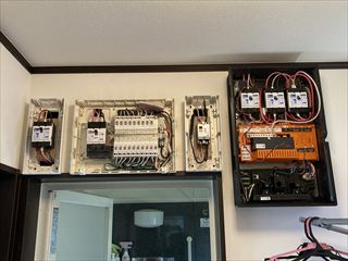 埼玉県越谷市　家庭用テスラパワーウォール設置工事3