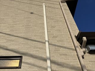 茨城県龍ケ崎市　家庭用エアコン設置、平面アンテナ設置工事