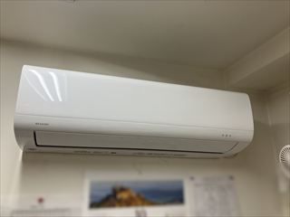 茨城県牛久市　オフィス用エアコン交換（隠蔽配管）工事