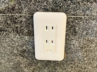 茨城県常総市　家庭用コンセント交換工事