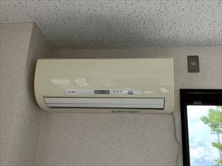 茨城県笠間市　オフィス用エアコン交換工事