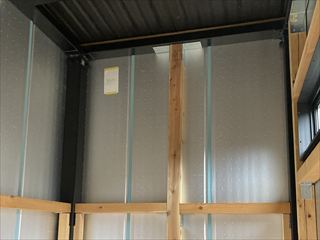 茨城県牛久市　プレハブ電源敷設工事