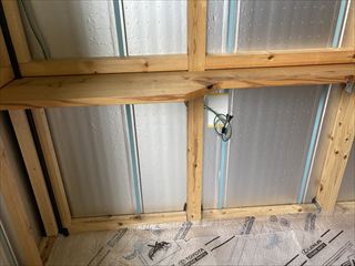 茨城県牛久市　プレハブ電源敷設工事