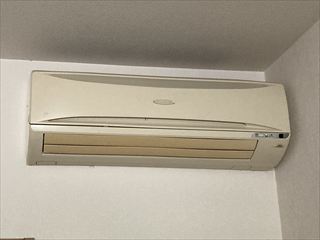 茨城県守谷市　エアコン交換工事