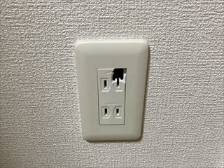 茨城県つくばみらい市　家庭用コンセント交換工事