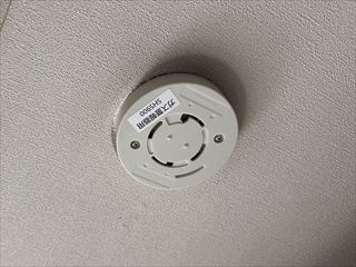 茨城県土浦市　マンション用ガス警報器用台座交換工事