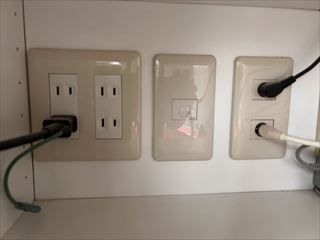 千葉県柏市　家庭用LANケーブル引換＋コンセント増設工事