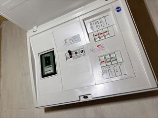千葉県我孫子市　家庭用分電盤交換工事