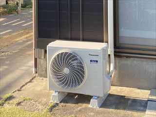 茨城県常総市　家庭用エアコン交換・防犯カメラ設置工事