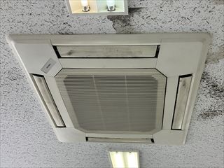 茨城県つくばみらい市　オフィス用パッケージエアコン交換工事