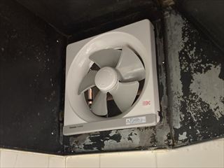 茨城県取手市 家庭用キッチン換気扇交換工事