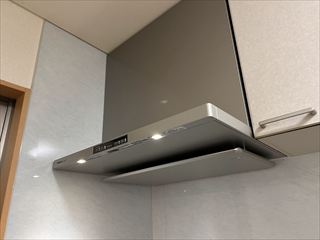 茨城県取手市　家庭用レンジフード交換工事