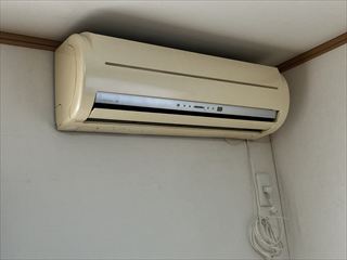 茨城県守谷市　家庭用エアコン設置工事