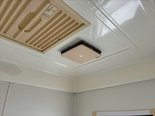 千葉県柏市　家庭用浴室換気扇交換工事
