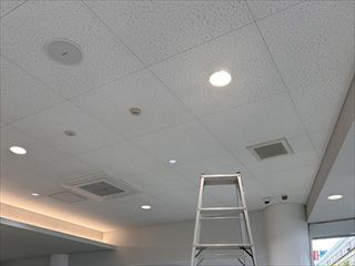 埼玉県さいたま市　オフィス用ダウンライト交換工事