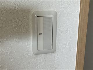 茨城県牛久市　家庭用エアコン交換工事、エアコン３台撤去