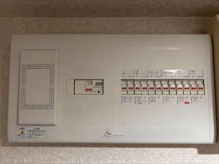 千葉県柏市　家庭用アンペアアップ、コンセント交換工事