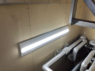 茨城県つくば市 オフィス用駐車場照明、室内照明LED化工事