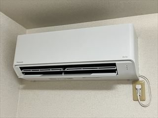 茨城県つくばみらい市　家庭用エアコン設置工事