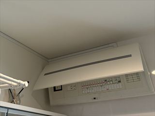 千葉県流山市　家庭用EVコンセント（電気自動車充電コンセント）設置、ドアホン交換工事