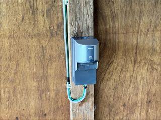 茨城県牛久市　家庭用EVコンセント（電気自動車充電コンセント）設置、分電盤交換工事