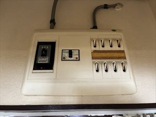 茨城県取手市　家庭用分電盤交換、エアコン撤去工事