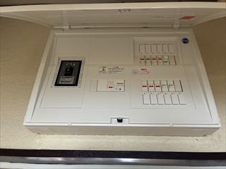 茨城県取手市　家庭用分電盤交換、エアコン撤去工事