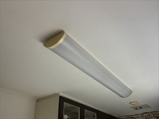 茨城県龍ケ崎市　家庭用キッチン照明交換工事