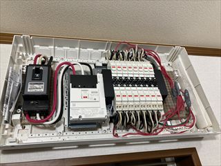千葉県我孫子市　家庭用分電盤交換工事