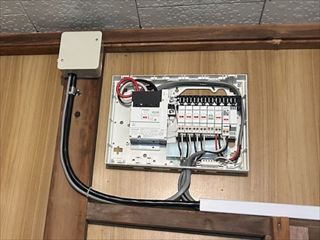 茨城県つくば市　家庭用ポータブル分電盤設置工事