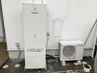 千葉県流山市　家庭用ガス給湯器を撤去しエコキュートの新設工事