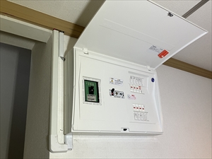 茨城県つくばみらい市　エアコン交換・専用コンセント設置・分電盤交換工事8